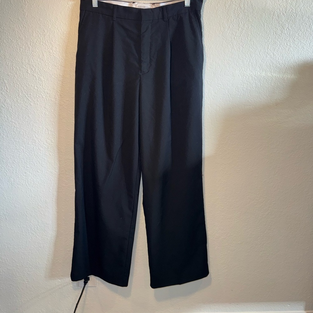 Weekday Men’s Uno Oversized Baggy Pleated Trendy Trouser Pants Size 32 NEW